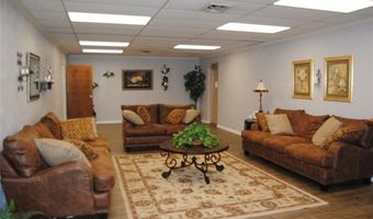 1930 Arlington St, Ada, OK 74820