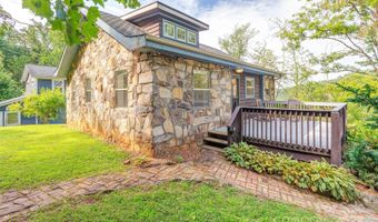 9 Koenig Way, Asheville, NC 28804