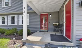 745 Adaway Ave SE, Ada, MI 49301