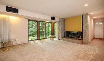 2300 S CEDAR CREST Blvd, Allentown, PA 18103