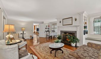 85 Cherry Hill Rd, Branford, CT 06405