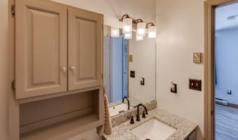 4 Vista Dr 103, Ashland, NH 03217