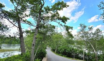 17 Jamaica Way, North Kingstown, RI 02852