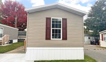 7055 Quarry Rd 98, Amherst, OH 44001