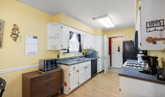 205 NW 17th St, Atkins, AR 72823