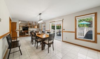 91 Ford St, Ansonia, CT 06401
