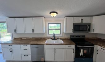 1032 County Road A-409, Ava, MO 65608