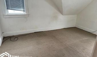 702 Diagonal St, Algona, IA 50511