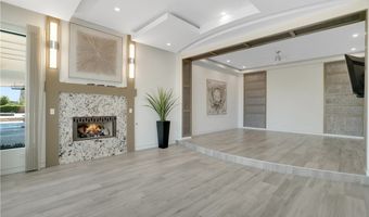10 Ridge Blossom Rd, Las Vegas, NV 89135