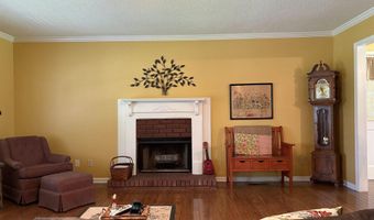 1104 8th St NW, Arab, AL 35016
