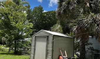 56304 HAZELNUT Rd, Astor, FL 32102