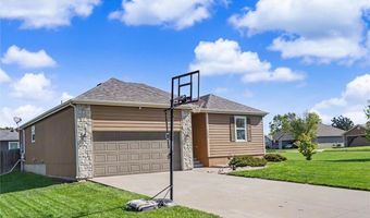 1000 Kathys Ct, Baldwin City, KS 66006