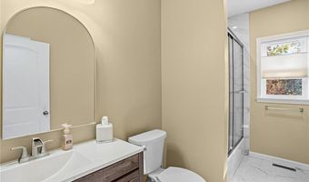 46 Lilyana Way, Cranston, RI 02920