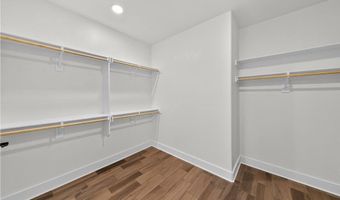 2040 Myrrh Pl, Bentonville, AR 72713