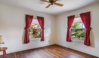 29 N Main St, Antrim, NH 03440