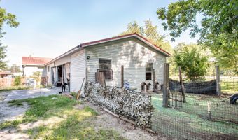 822 S Ware St, Alma, GA 31510