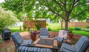 5306 Arapahoe Ln, Madison, WI 53704