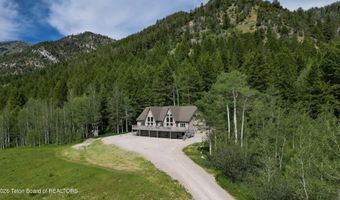 275 WOODLAND Dr, Bedford, WY 83112