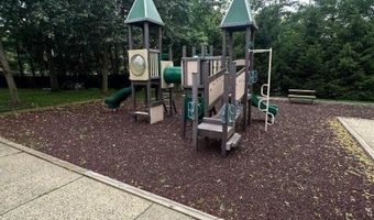 1002 Timberbrooke Dr, Bedminster, NJ 07921