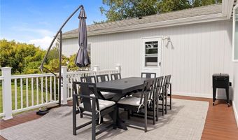 331 Third Beach Rd, Middletown, RI 02842