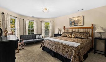 1267 Clear Stream Rdg, Auburn, GA 30011