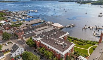 341 Thames St 103, Bristol, RI 02809