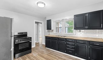 2416 Arthur St, Alton, IL 62002