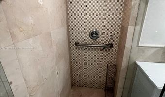 19707 Turnberry Way 4L, Aventura, FL 33180