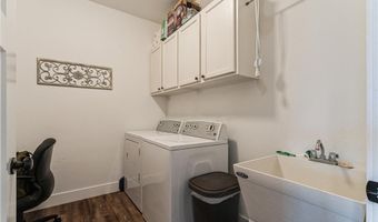 1611 Breca Ridge Dr 4, Anamosa, IA 52205