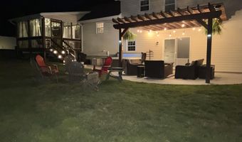 359 Reiling Ln, Altoona, PA 16601