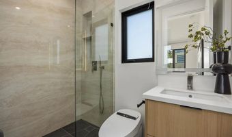 147 S Rios Ave, Solana Beach, CA 92075