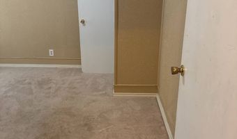 305 NW 3rd St, Antlers, OK 74523