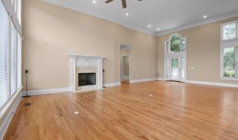 9056 Crystal Brook Dr, Apison, TN 37302