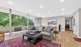 1000 Urlin Ave 209, Columbus, OH 43212