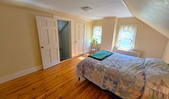 49 Tyler St, Brattleboro, VT 05301