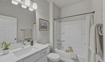 2308 Chan Dr, Adel, IA 50003