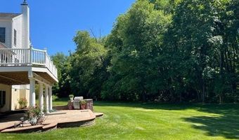 17 WATERTON Dr, Bear, DE 19701
