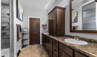 W5706 MASE Court, Appleton, WI 54915