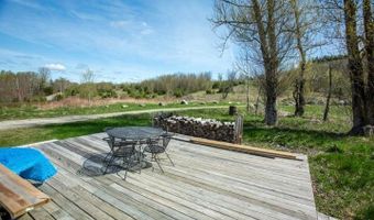 715 Great Pond Rd, Aurora, ME 04408