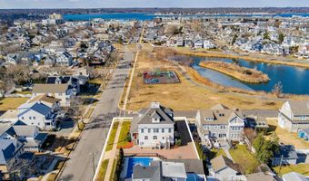 304 8th Ave, Belmar, NJ 07719