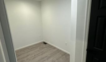 2142 PENROSE Ave, Baltimore, MD 21223