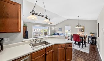 1327 Holgate Dr C, Ballwin, MO 63021