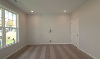 2722 Hunter Woods Dr, Apex, NC 27502