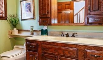 276 Bonnet Point Rd, Narragansett, RI 02882