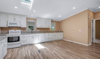 14995 S Blue Vista Dr 342, Oregon City, OR 97045