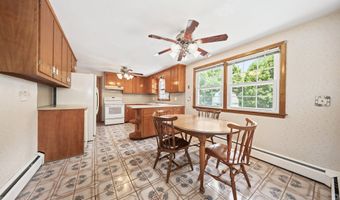 32 Loveland Ln, Bristol, CT 06010