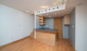 572 Smithfield Rd 8, North Providence, RI 02904