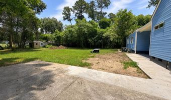 1215 Maryland Dr, Albany, GA 31707