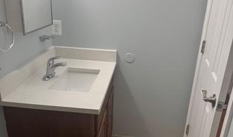 5211 NEWTON St 103, Bladensburg, MD 20710