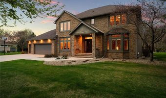 805 27th St SW, Austin, MN 55912